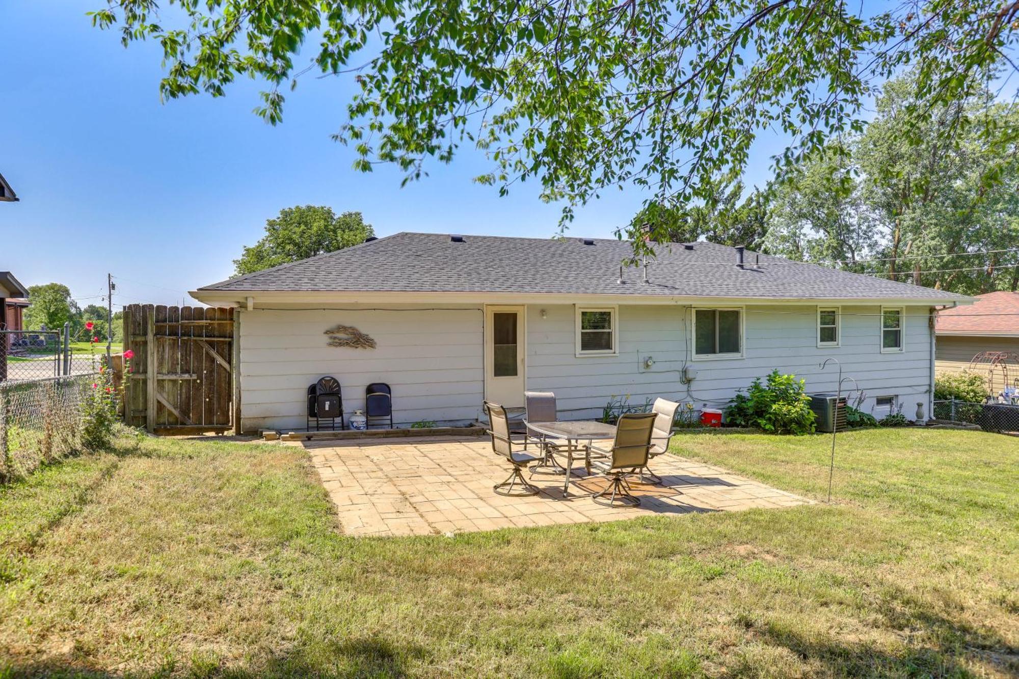 Spacious Omaha Home With Patio And Yard, Pets Welcome! Екстериор снимка